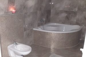 Teljes körű fürdőszoba felújítás
