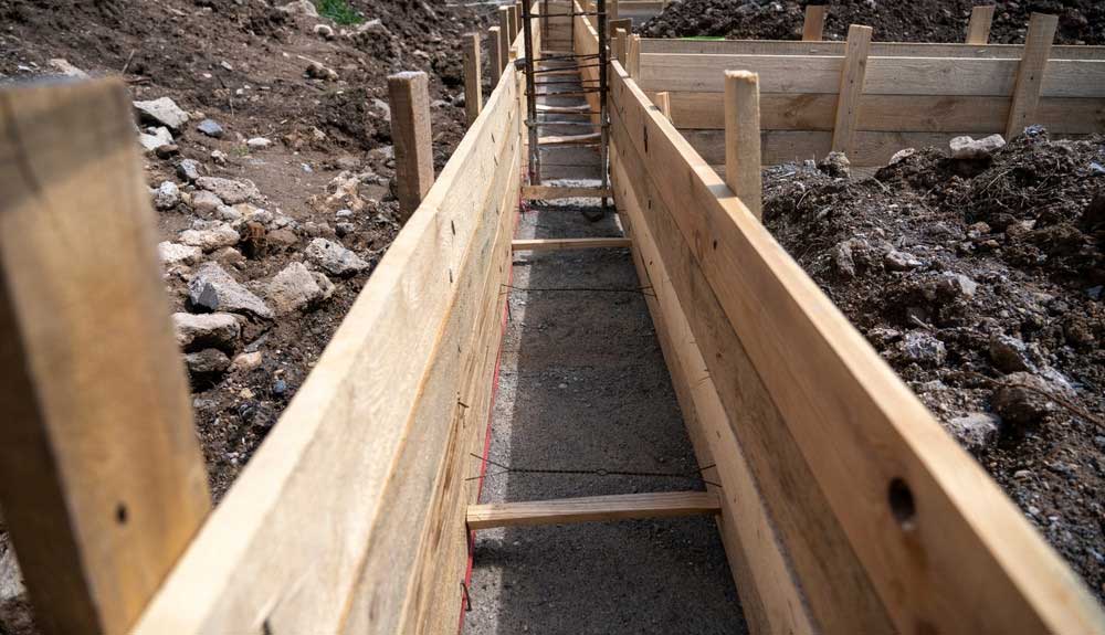 Építse az alapot problémamentesen! – Útmutató a zsaluanyag választáshoz