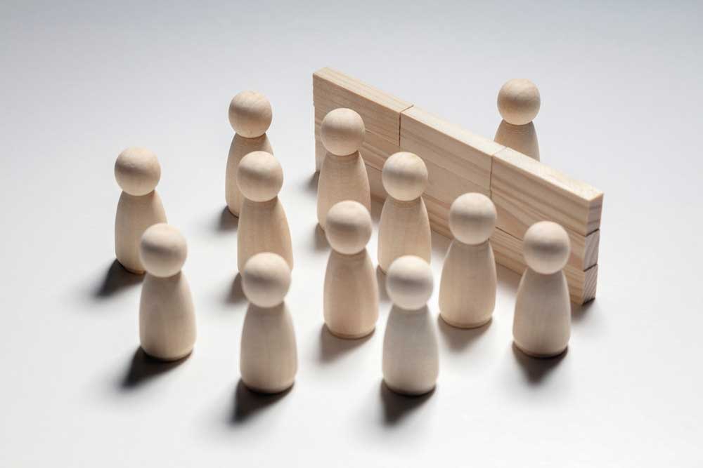 Szociális szorongás vagy elkerülő személyiségzavar?